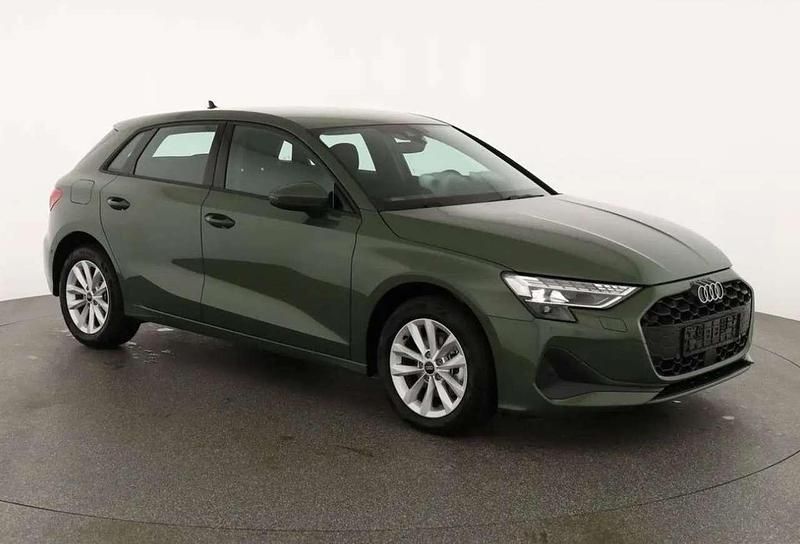 Grün Neu 2025 Audi A3 Sportback Limousine | 38.675 € (Fairer Preis) - Bild 1/4
