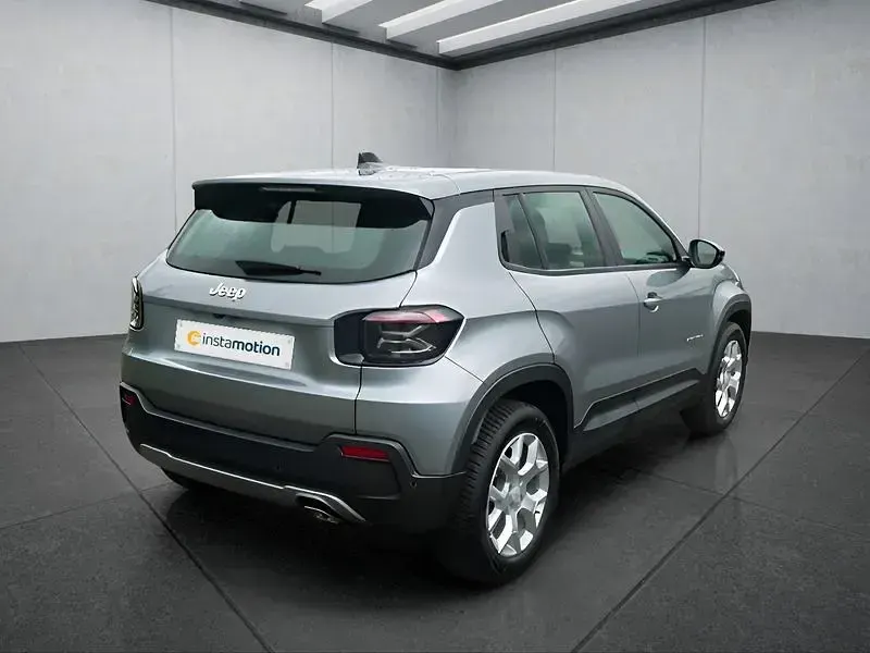 Gebraucht Jeep Avenger 101 PS (74 kW) 2024 Grau SUV