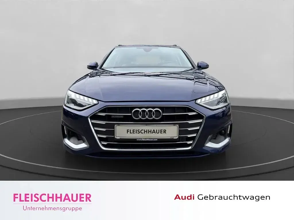 Gebraucht Audi A4 Advanced 204 PS (150 kW) 2023 Blau Kombi