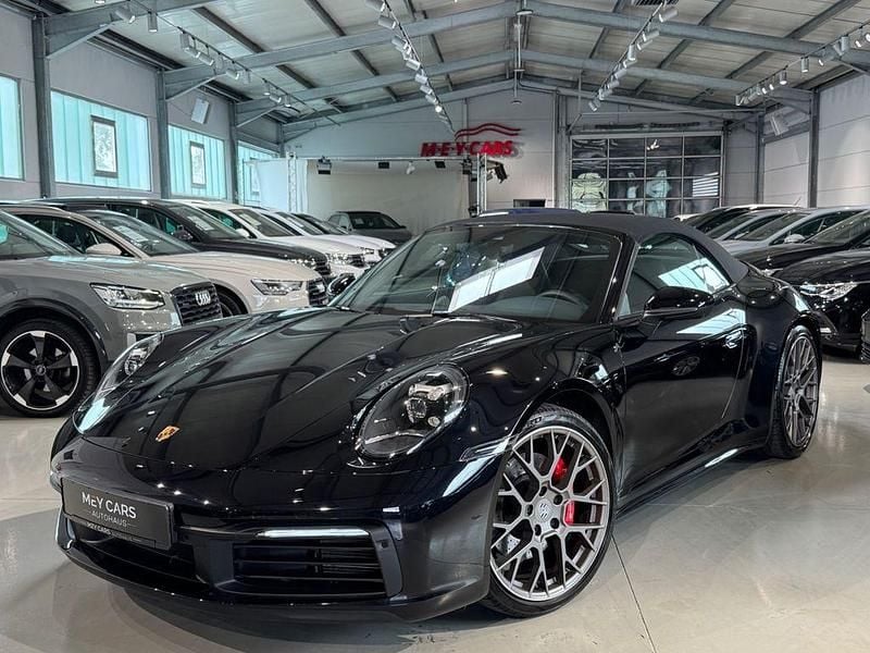 Schwarz Gebraucht 2022 Porsche 911 Carrera S Cabriolet Chrono Cabrio | 136.980 € (Guter Preis) - Bild 1/4