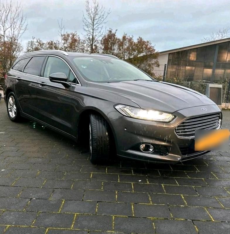 Gebraucht Ford Mondeo 180 PS (132 kW) 2016 Grau Kombi