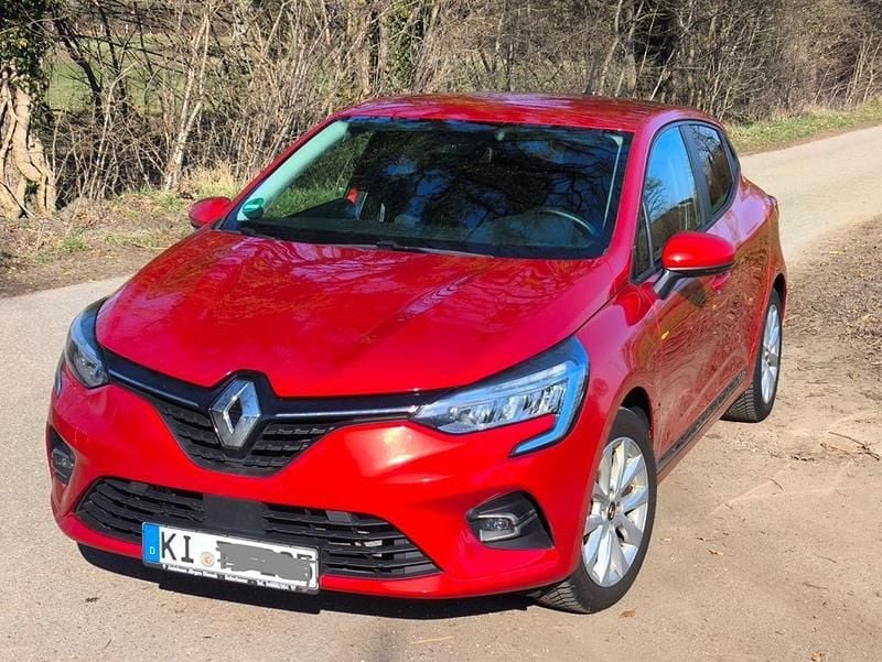 Gebraucht Renault Clio IV Experience 101 PS (74 kW) 2019 Rot Limousine