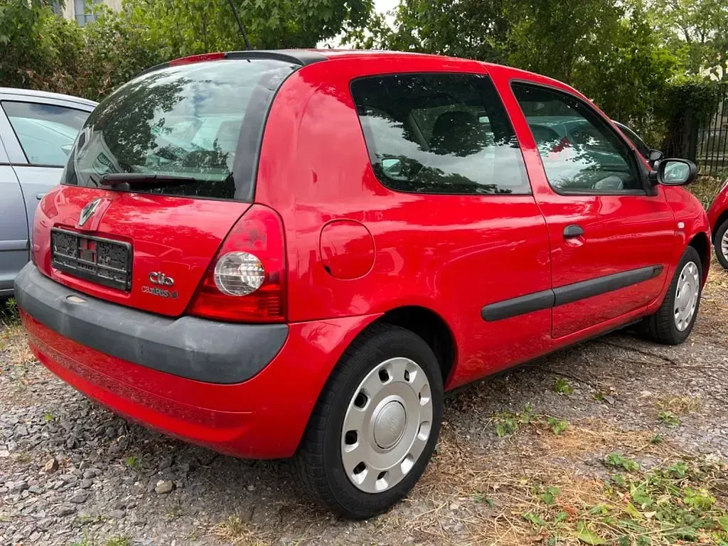 Gebraucht Renault Clio II Campus 75 PS (55 kW) 2006 Rot Limousine