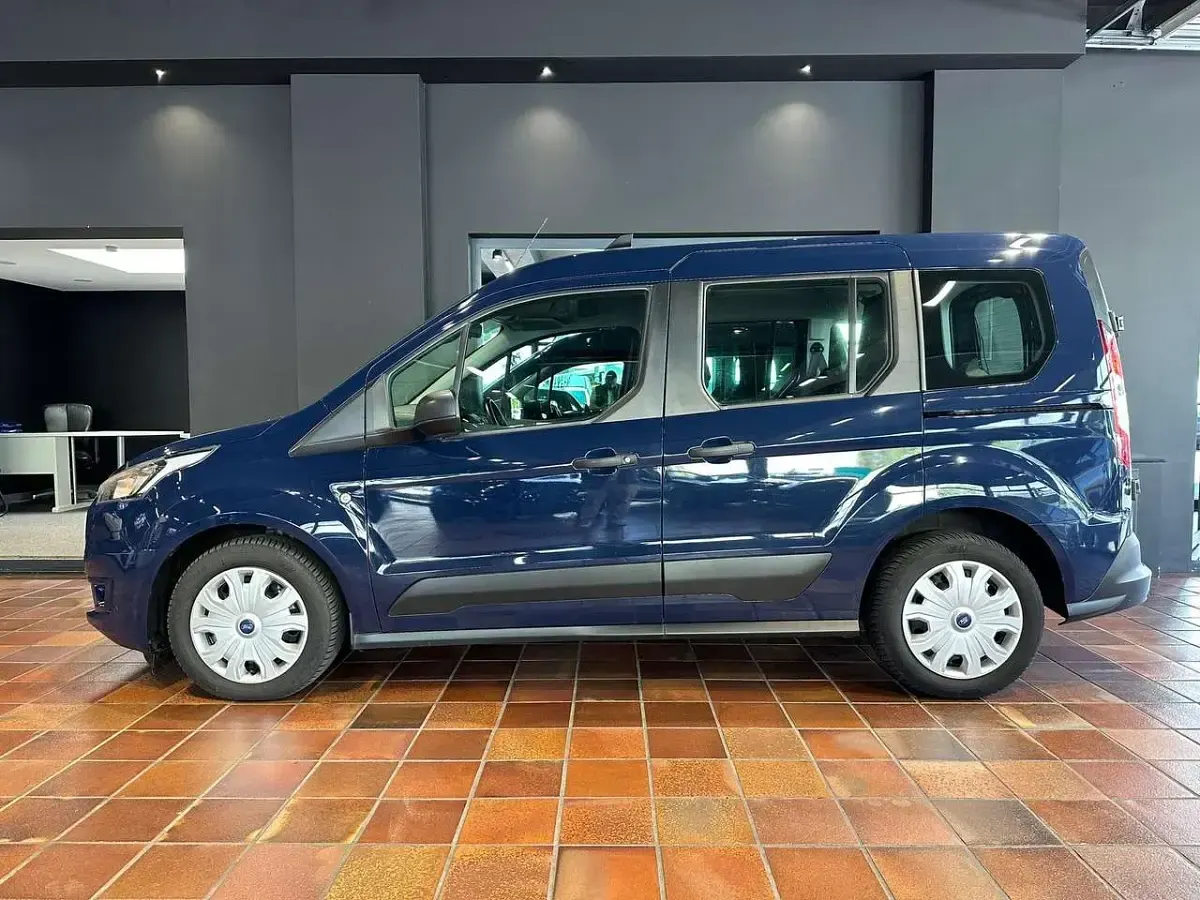 Gebraucht Ford Transit Trend 101 PS (74 kW) 2021 Blazerblau Kombi