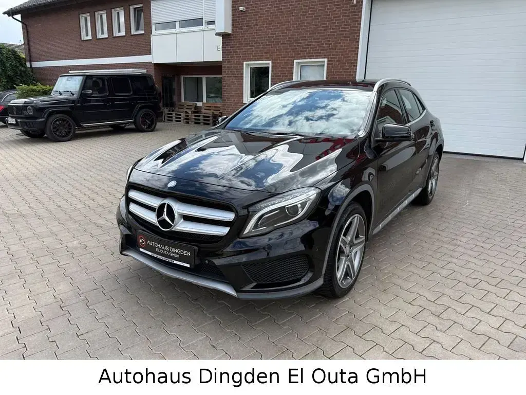 Gebraucht Mercedes GLA200 AMG line 156 PS (114 kW) 2015 Schwarz SUV