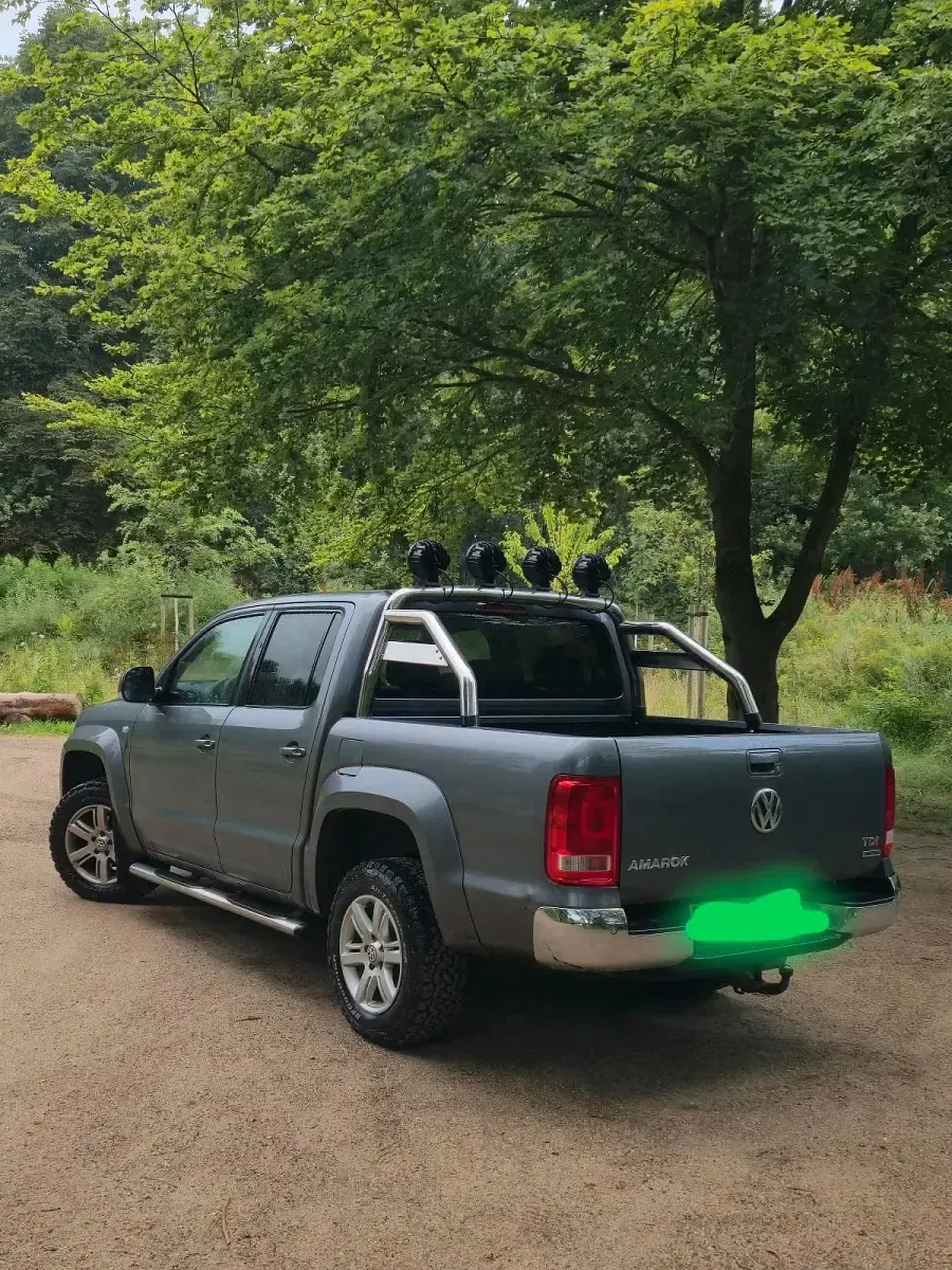 Gebraucht VW Amarok Highline 180 PS (132 kW) 2015 Grau Pickup