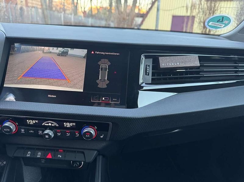 Gebraucht Audi A1 Advanced 150 PS (110 kW) 2019 Weiß Kleinwagen