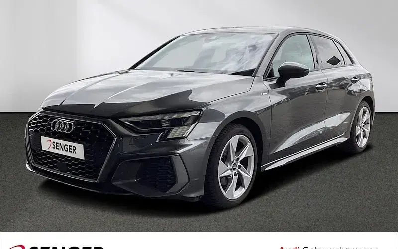 Używany Audi A3 S-Line 150 KM (110 kW) 2023 Sedan/Limuzyna