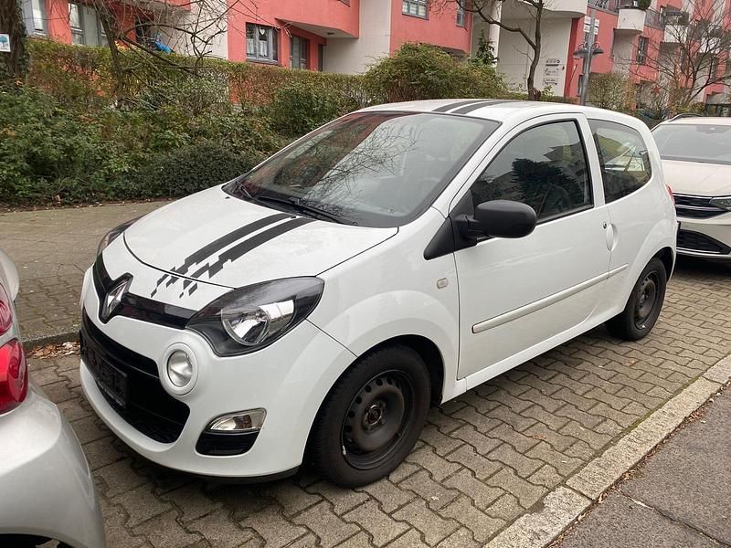 Weiß Gebraucht 2012 Renault Twingo Kleinwagen | 2.400 € (Fairer Preis) - Bild 1/4