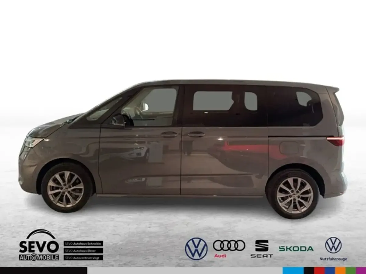 Gebraucht VW Multivan Life 150 PS (110 kW) 2023 Van / Kleinbus
