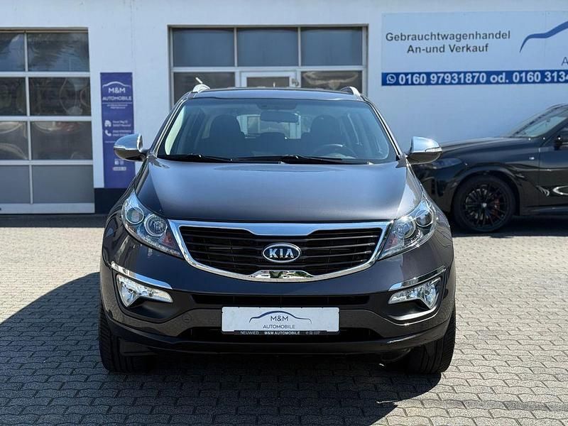 Grau Gebraucht 2011 Kia Sportage 3 SUV | 11.990 € (Fairer Preis) - Bild 1/4