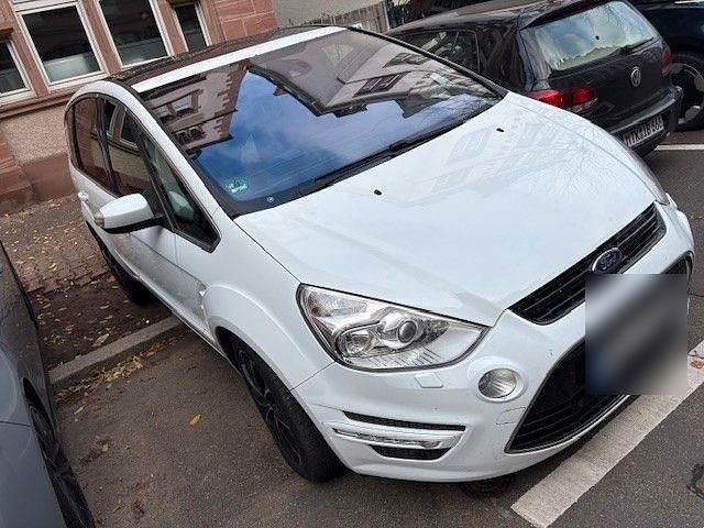 Gebraucht Ford S-MAX Titanium 200 PS (147 kW) 2013 Weiß Van / Kleinbus