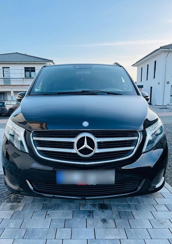 Gebraucht Mercedes V250 190 PS (139 kW) 2015 Schwarz Van / Kleinbus