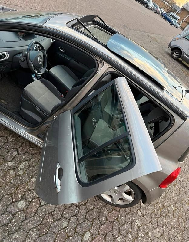 Second-hand Renault Modus 112 CP (82 kW) 2008 Monovolum