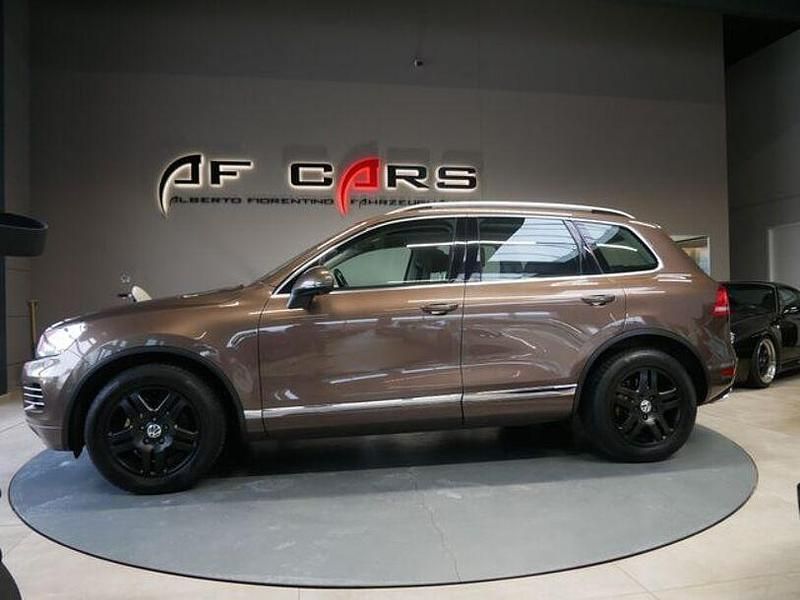 Gebraucht VW Touareg 245 PS (180 kW) 2011 Braun SUV