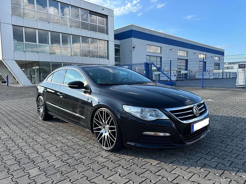 Schwarz Gebraucht 2009 VW CC Individual Limousine | 8.200 € (Etwas zu teuer) - Bild 1/4