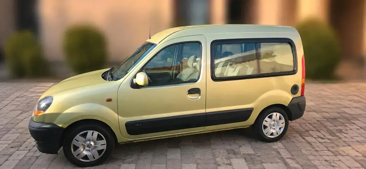 Gebraucht Renault Kangoo 75 PS (55 kW) 2005 Grün Van / Kleinbus
