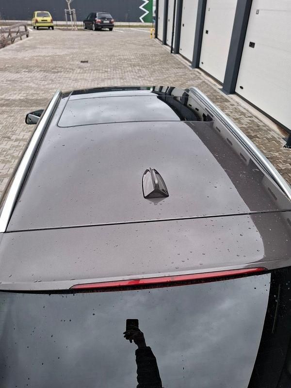 Gebraucht BMW 520 184 PS (135 kW) 2012 Braun Kombi