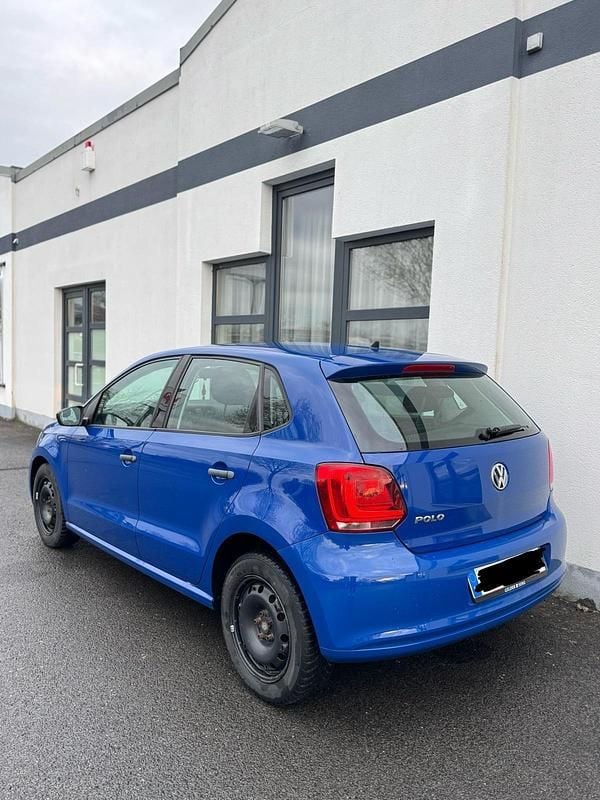 Gebraucht VW Polo 60 PS (44 kW) 2010 Blau Kleinwagen