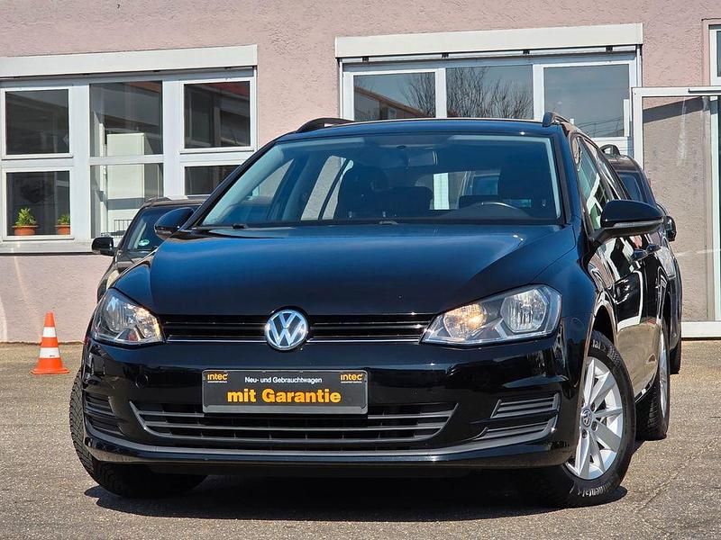 Gebraucht VW Golf VII 86 PS (63 kW) 2016 Schwarz Limousine