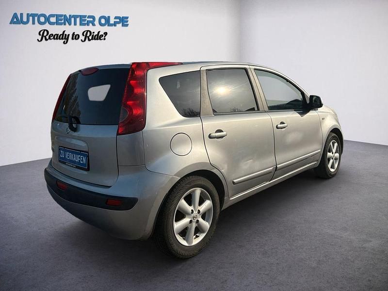 Gebraucht Nissan Note 110 PS (80 kW) 2011 Silber Kleinwagen