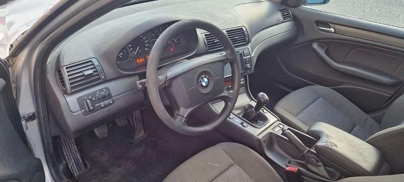 Gebraucht BMW 316 Sport Line 116 PS (85 kW) 2004 Grau Limousine