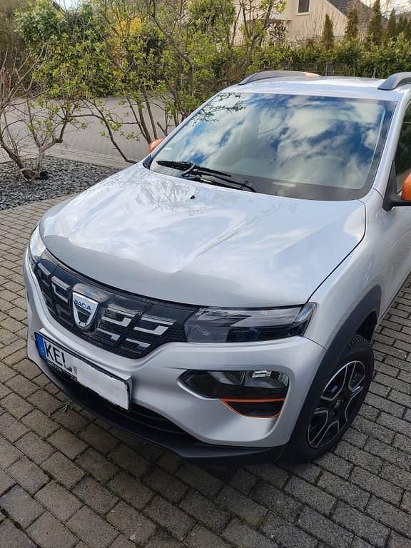 Gebraucht Dacia Spring Comfort Plus 33 kW (45 PS) 2022 Silber Kleinwagen
