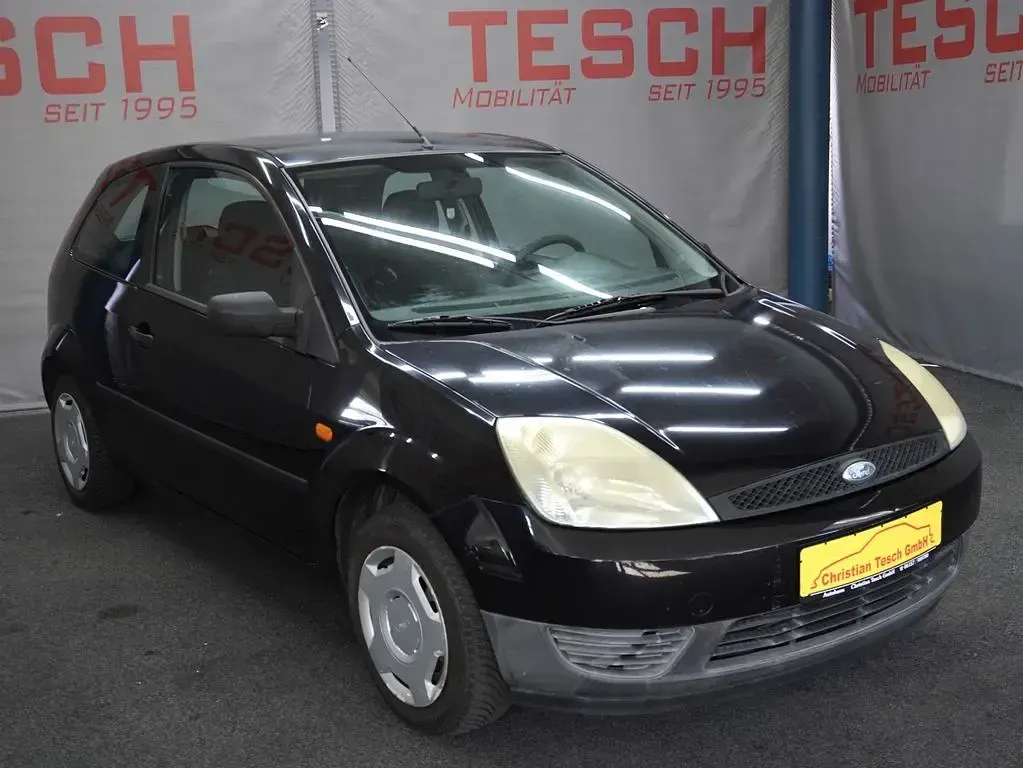 Gebraucht Ford Fiesta 69 PS (50 kW) 2003 Schwarz Kleinwagen