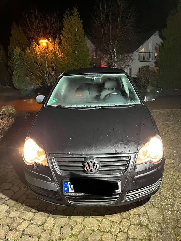 Schwarz Gebraucht 2006 VW Polo Goal Limousine | 700 € (Superpreis) - Bild 1/4