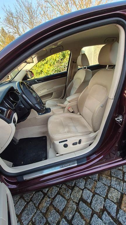 Gebraucht Skoda Superb Elegance 170 PS (125 kW) 2008 Rot Limousine