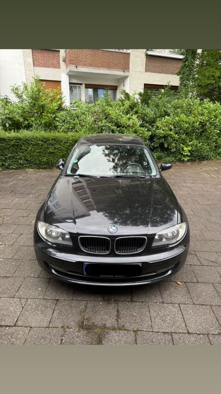 Schwarz Gebraucht 2008 BMW 116 Kleinwagen | 3.000 € (Guter Preis) - Bild 1/4