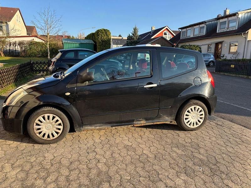 Gebraucht Citroën C2 Comfort 60 PS (44 kW) 2007 Schwarz Kleinwagen