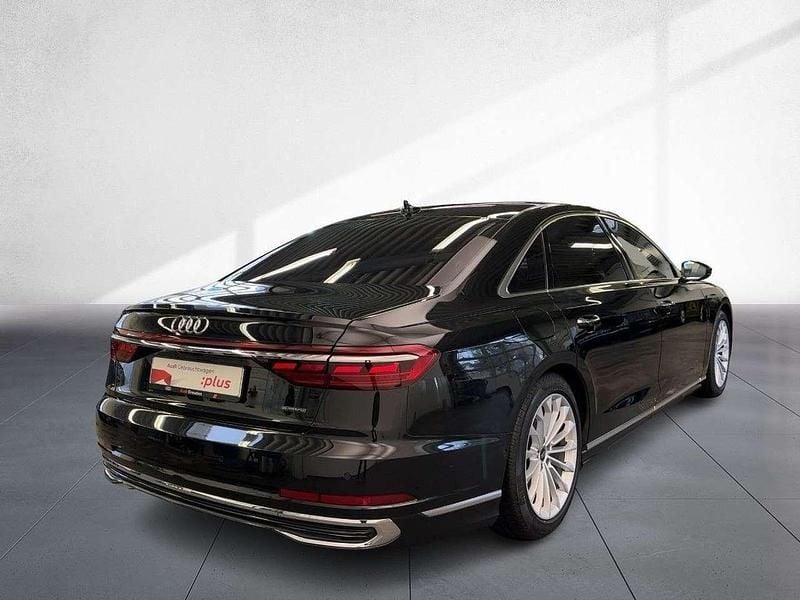 Gebraucht Audi A8L Ambiente 286 PS (210 kW) 2023 Mythosschwarz metallic Limousine