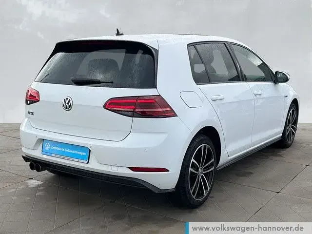 Gebraucht VW Golf VII GTE 204 PS (150 kW) 2018 Weiß Limousine