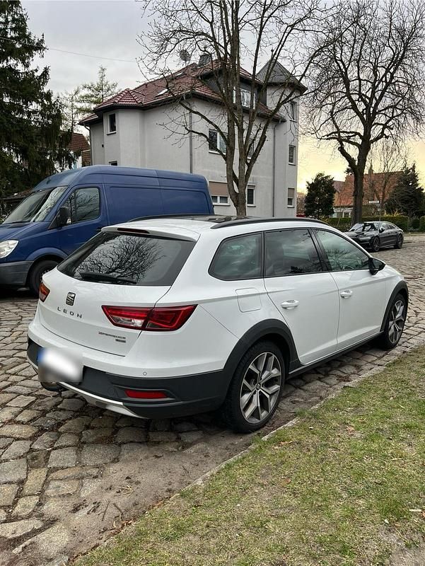 Gebraucht Seat Leon X-Perience 184 PS (135 kW) 2016 Weiß Kombi