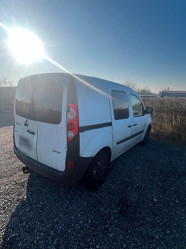 Gebraucht Renault Kangoo 86 PS (63 kW) 2009 Weiß Abholung