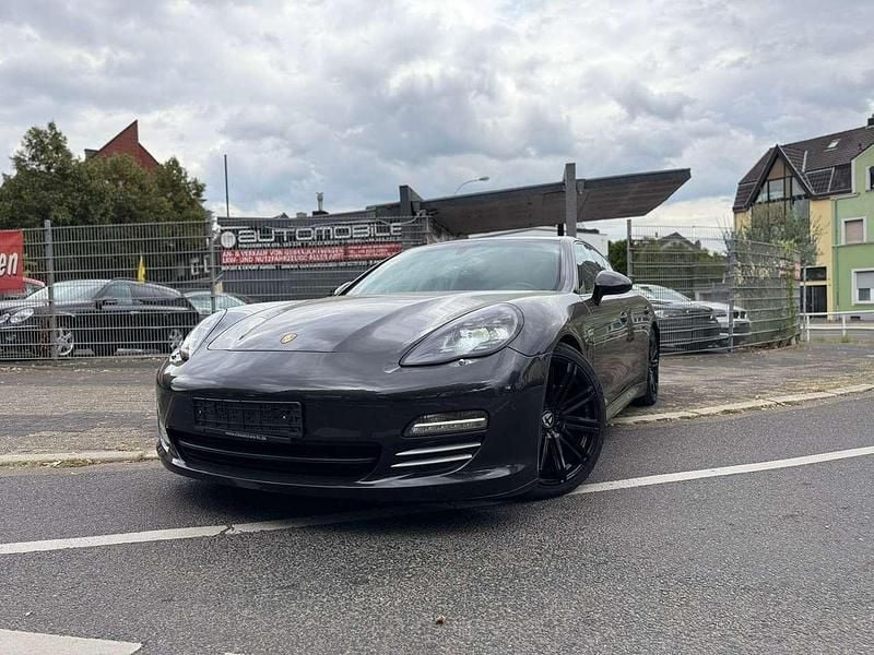 Braun Gebraucht 2011 Porsche Panamera 4 Limousine | 15.490 € (Guter Preis) - Bild 1/4