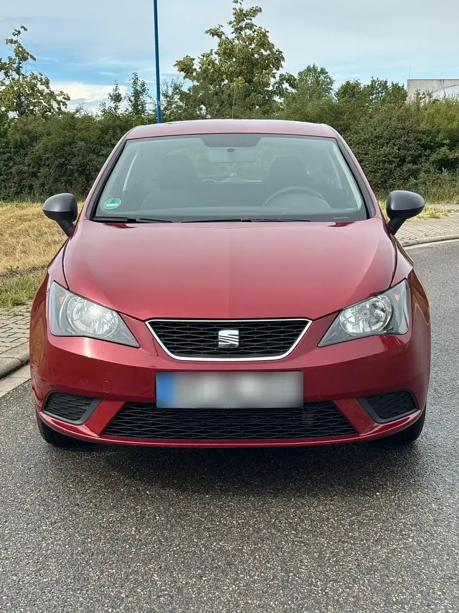 Gebraucht Seat Ibiza Reference 69 PS (50 kW) 2013 Rot Kleinwagen