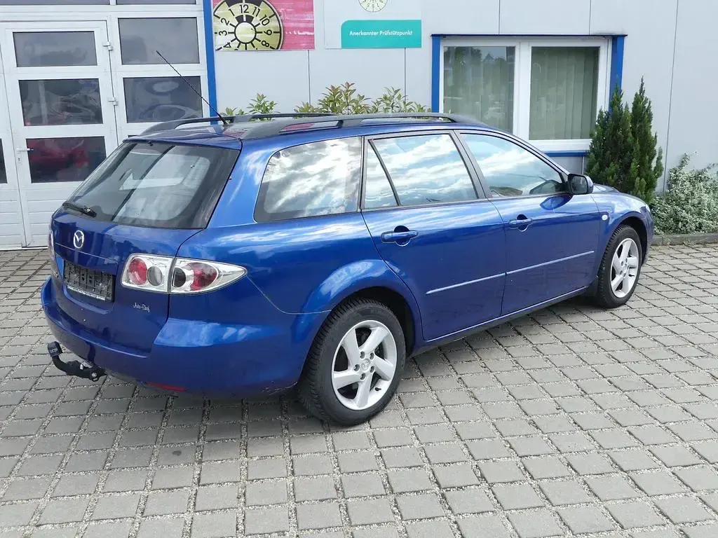 Gebraucht Mazda 6 Exclusive 141 PS (103 kW) 2003 Blau Kombi