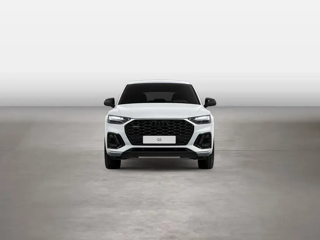 Gebraucht Audi Q5 Sportback S-Line 204 PS (150 kW) 2023 Gletscherweiss SUV