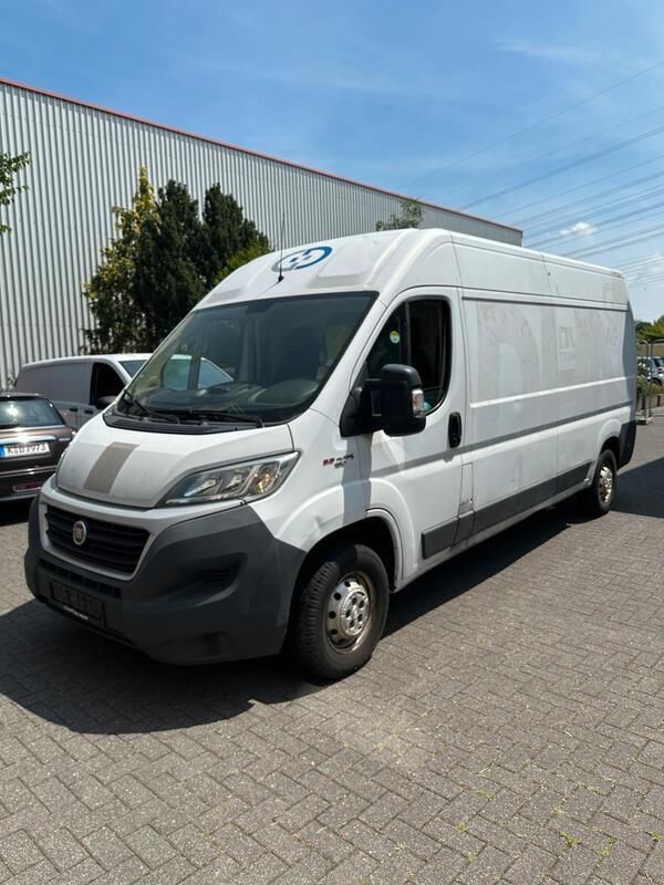 Weiß Gebraucht 2016 Fiat Ducato Van | 7.400 € - Bild 1/4