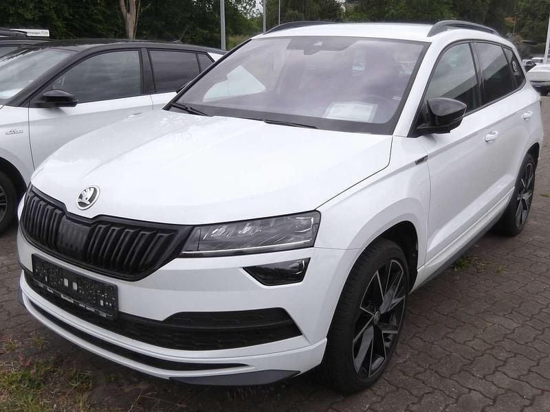 Moonweiss metallic Gebraucht 2022 Skoda Karoq SportLine SUV | 29.990 € (Guter Preis) - Bild 1/4