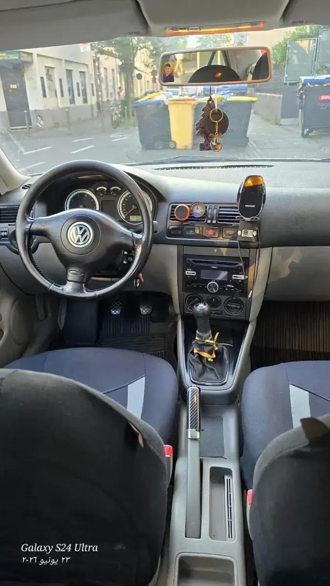 Gebraucht VW Bora 75 PS (55 kW) 2000 Grau Limousine