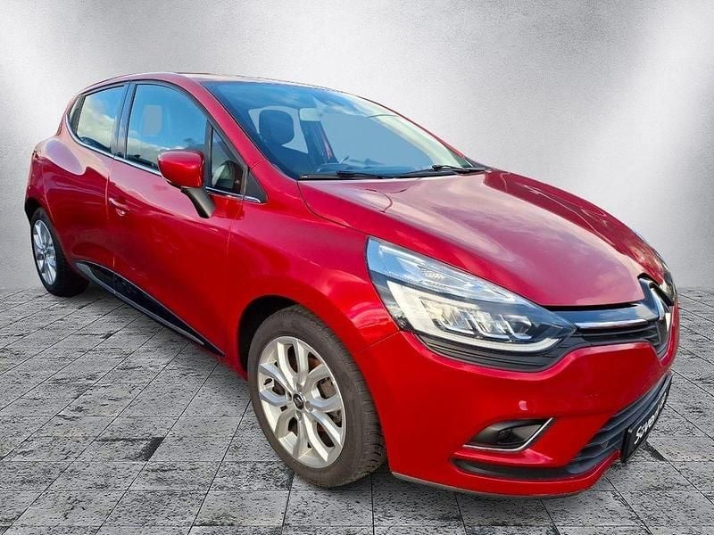 Gebraucht Renault Clio IV Intens 90 PS (66 kW) 2018 Rot Limousine