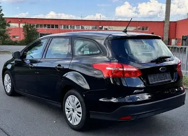 Usata Ford Focus S 120 CV (88 kW) 2017 Argento Berlina