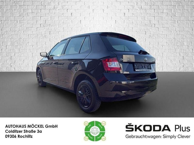 Gebraucht Skoda Fabia Cool Plus 60 PS (44 kW) 2018 Schwarzmagic perleffekt Limousine