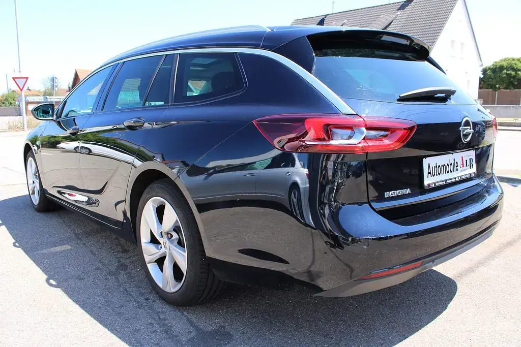 Gebraucht Opel Insignia 136 PS (100 kW) 2020 Blau Kombi