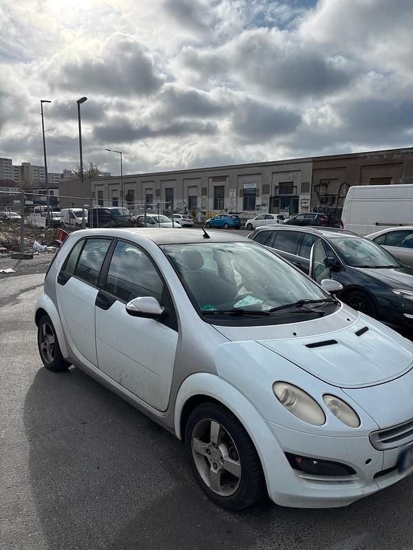 Usata Smart ForFour 95 CV (69 kW) 2005 Bianco Utilitaria