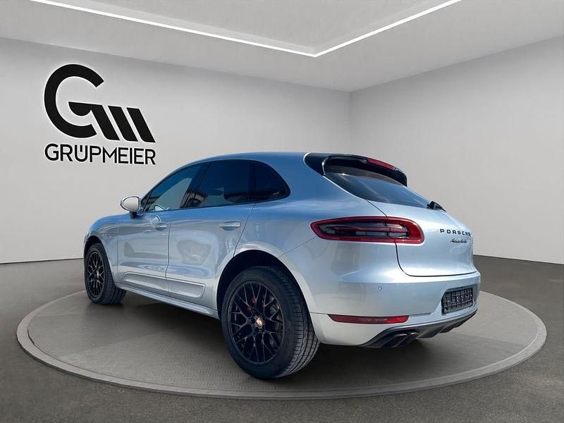 Gebraucht Porsche Macan Turbo 400 PS (294 kW) 2016 Silber SUV