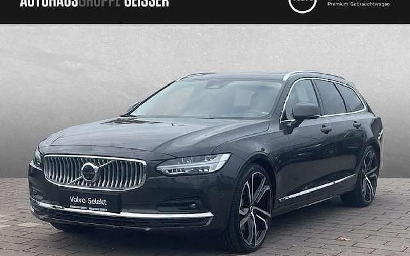 Gebraucht Volvo V90 Ultimate 197 PS (144 kW) 2024 Grau Kombi